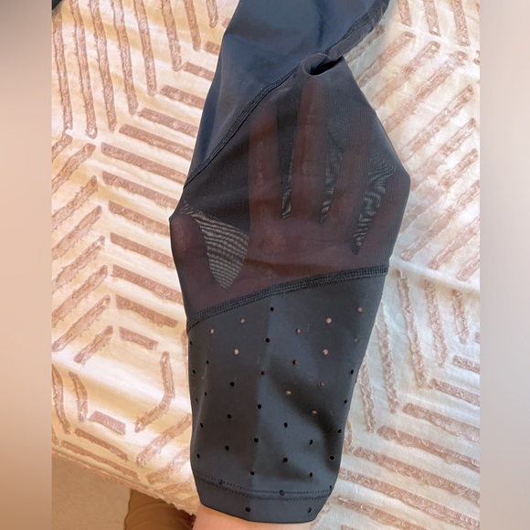 Athleta capri leggings w/sheer panel & burnout detail. - Picture 3 of 3